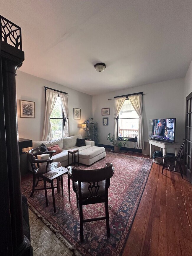 Foto del edificio - Sylvan Heights Victorian