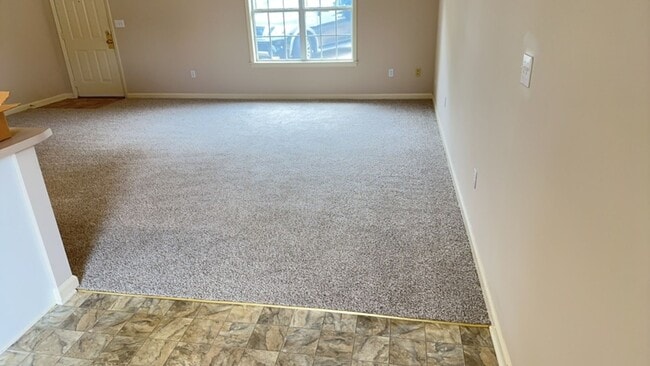 Foto del edificio - 805 Johnston Cove