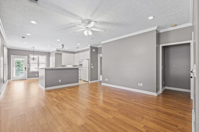 Foto del edificio - 1623 Wellington St