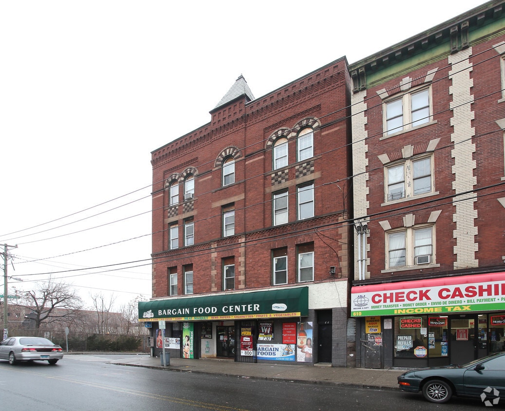 Foto del edificio - 622-626 S Main St