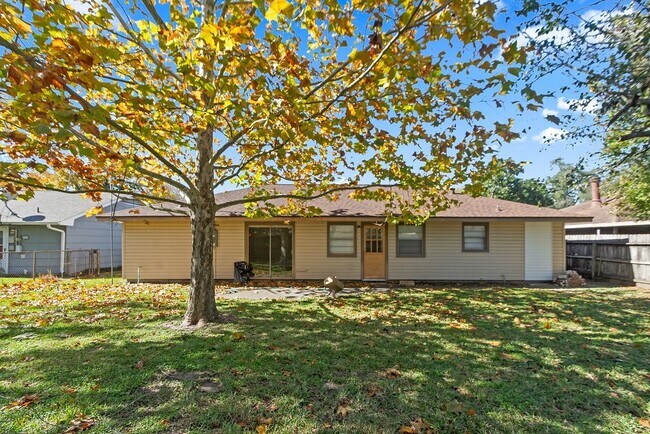 Foto del edificio - 821 Mark St