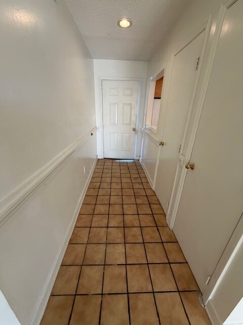 Foto del edificio - 2522-103 Avent Ferry Rd