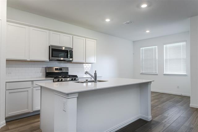 Building Photo - 3204 Ringtail Ln