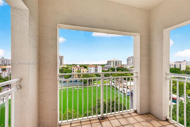 Building Photo - 50 Menores Ave