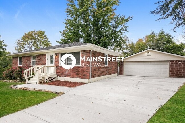 Foto del edificio - 3 Bedroom Pet-Friendly Home in LOUISVILLE,...