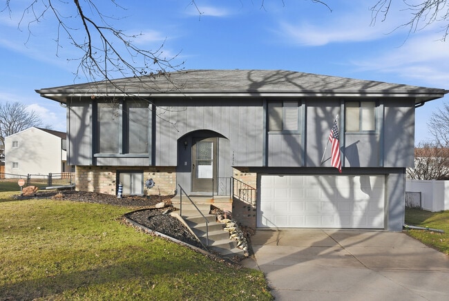 Building Photo - 13210 Schirra St