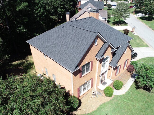 Building Photo - 6216 Southland Trce