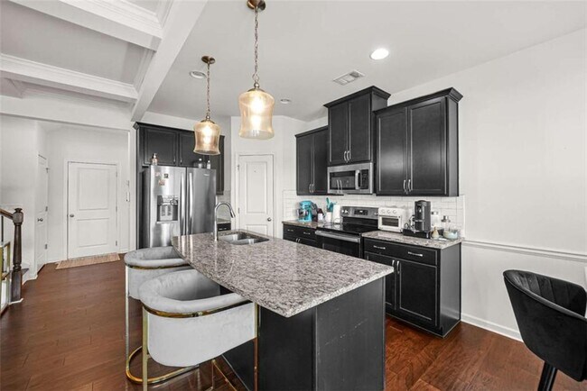 Foto del edificio - 2311 Candy Ln