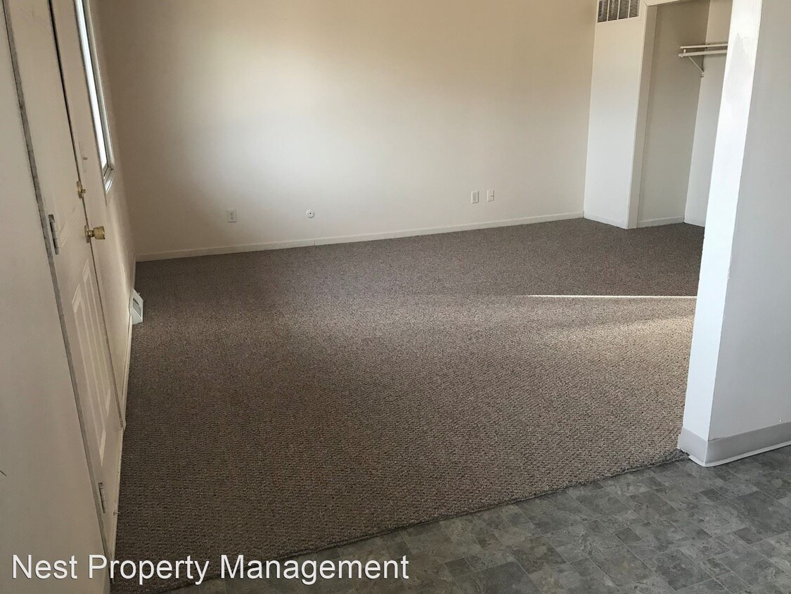 Foto principal - 402 Betsy Ross Pl