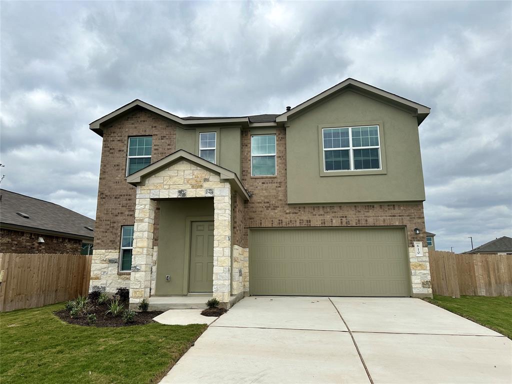 Foto principal - 610 Waterway Ave