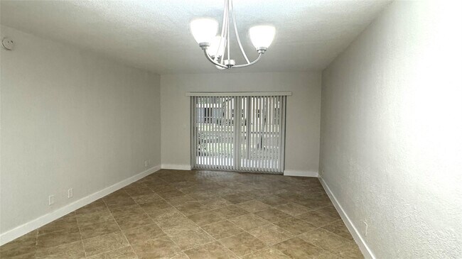 Foto del edificio - 760 SE 2nd Ave