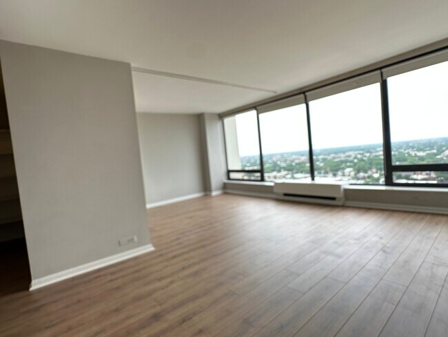 Área del dormitorio - 5445 N Sheridan Rd