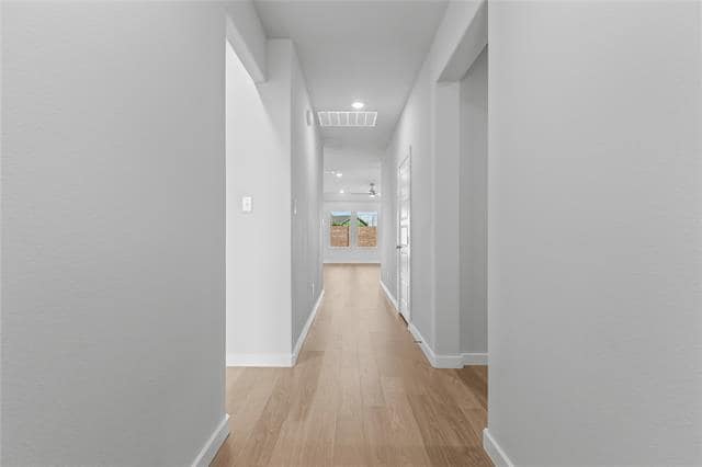 Building Photo - 2108 Sandpiper Wy