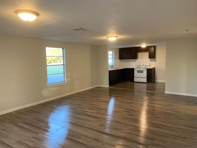 Foto del edificio - 219 Cleveland St