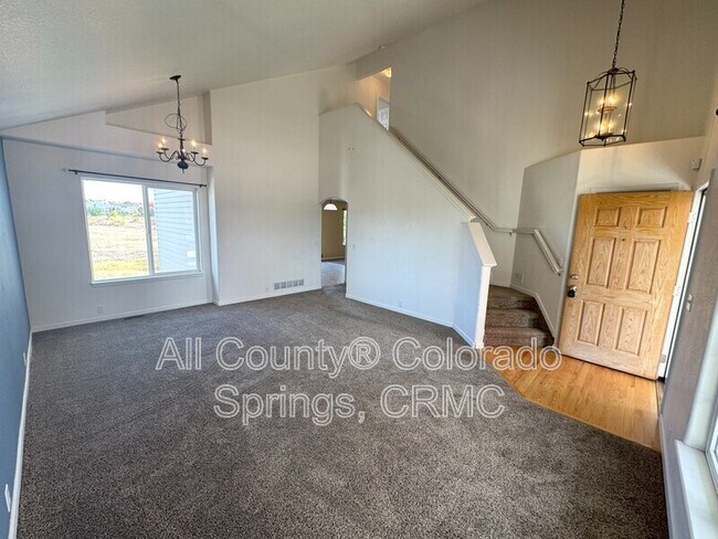 Building Photo - 6835 Akerman Dr