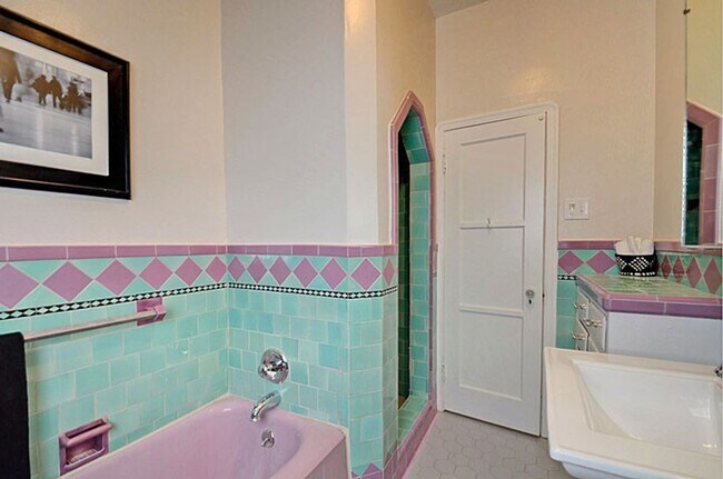 Foto del interior - 335 S Cloverdale Ave