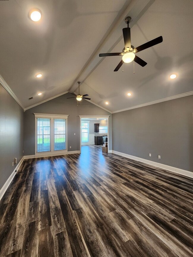 Building Photo - 3947 Crusader Ct