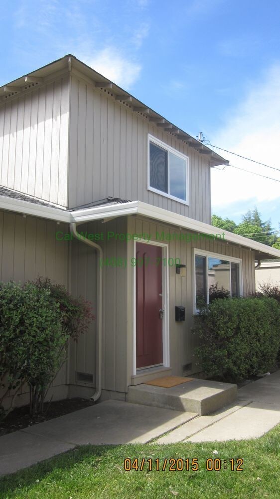 Building Photo - 1333 Essex Way