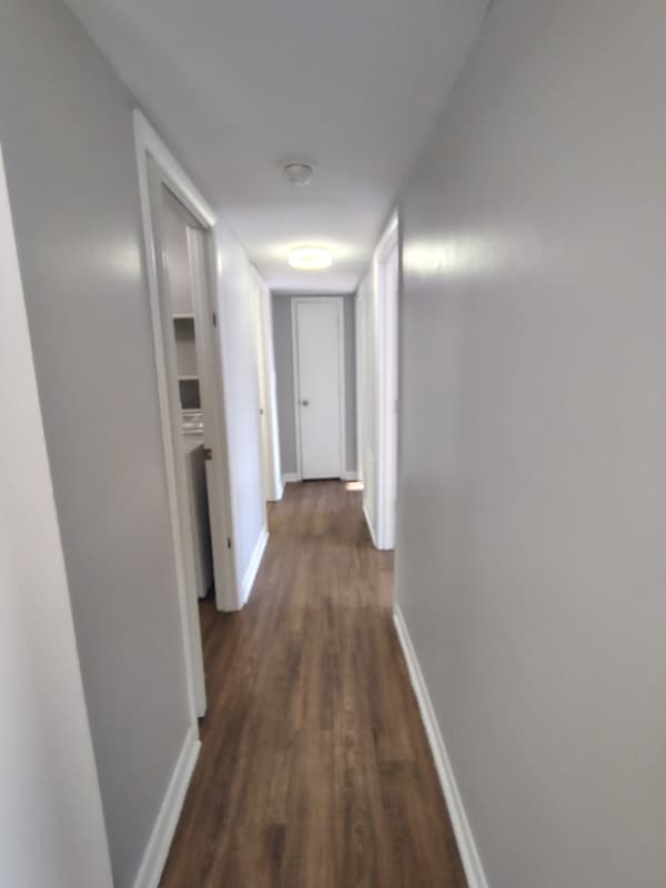 Building Photo - 600 Reusens Rd