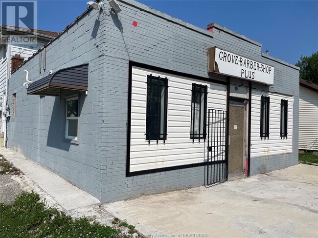 Building Photo - 1095 Partington Ave