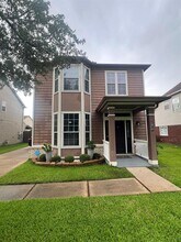 Building Photo - 18710 Sandelford Dr