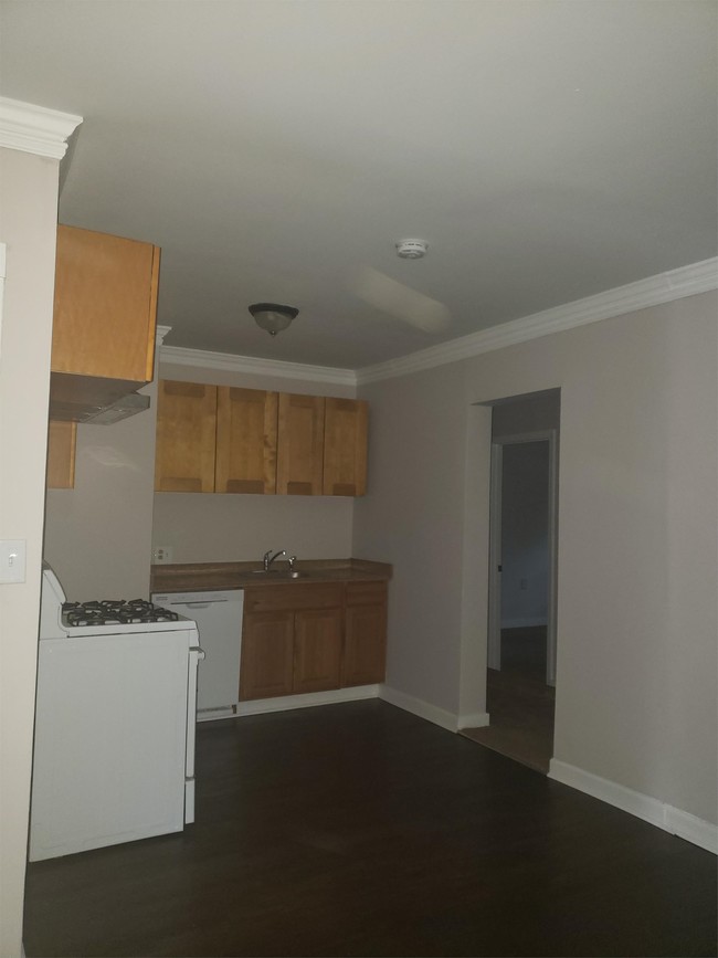 Building Photo - 2314 Beecher Rd SW