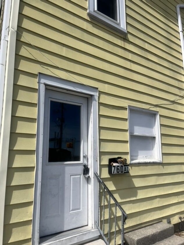 Primary Photo - 760 3rd St