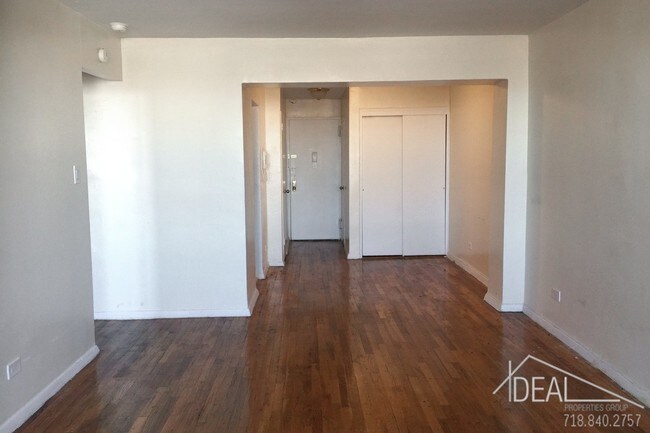 Foto del edificio - Newly Renovated Studio !!!