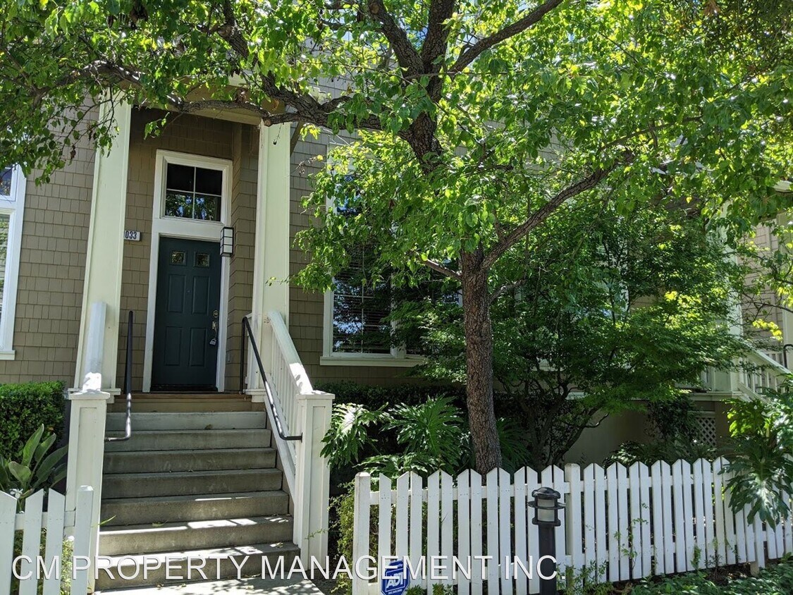 Primary Photo - 2 br, 3 bath House - 1033 Keeble Court