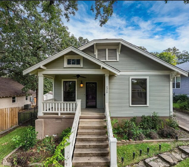 Primary Photo - 4920 Lee Ave