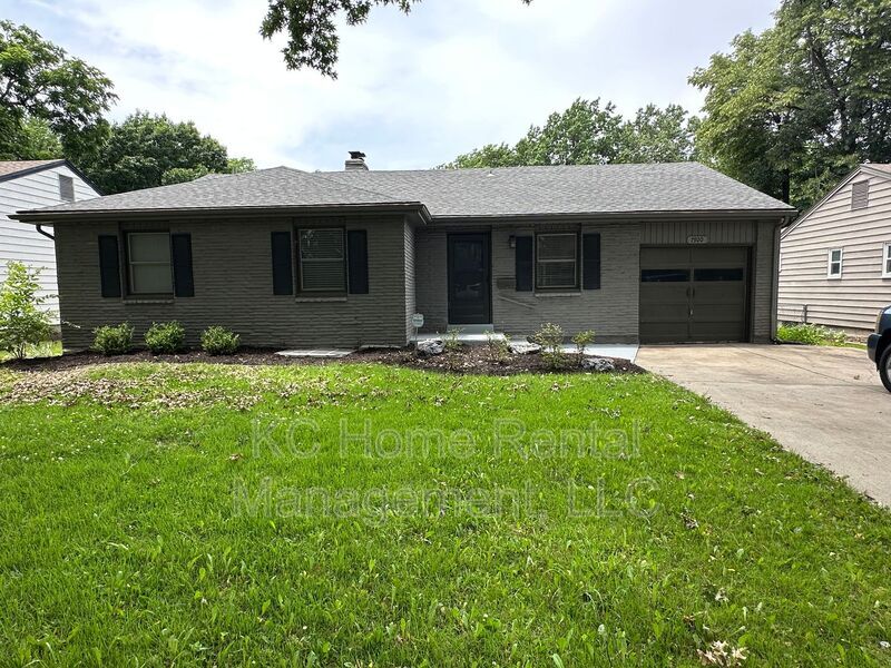 Foto principal - 7920 Washington St