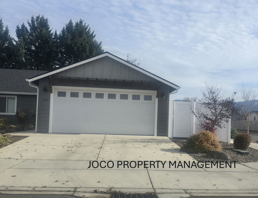 Primary Photo - NE2234