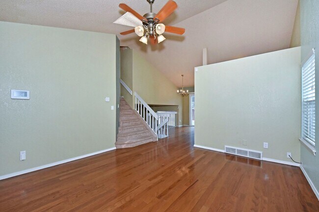 Foto del edificio - Colorado Springs! Immaculate Home in D20 S...