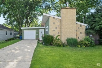 Building Photo - 4108 Fairview Ave