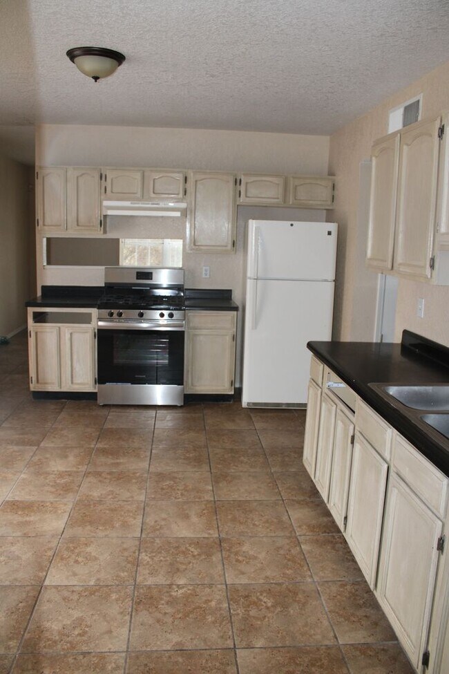 Foto del edificio - 12333 Nancy Lee Ave