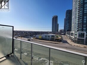 Building Photo - 3900-3900 Confederation Pkwy