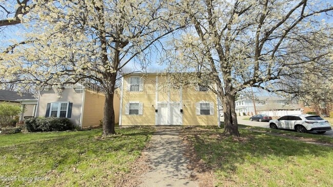 Photo - 729 E Court Ave Townhome