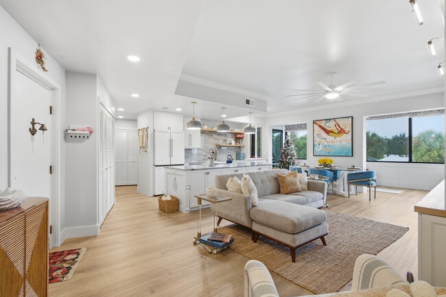 Photo - 150 SE Four Winds Dr Apartment