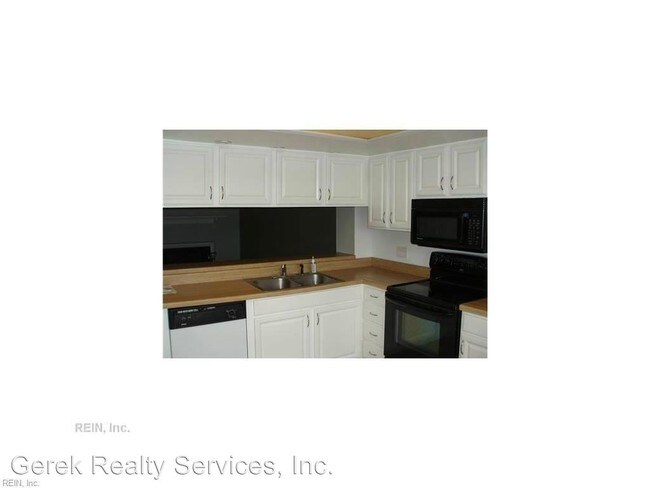 Building Photo - 2 br, 1.5 bath House - 1515 Benton Court