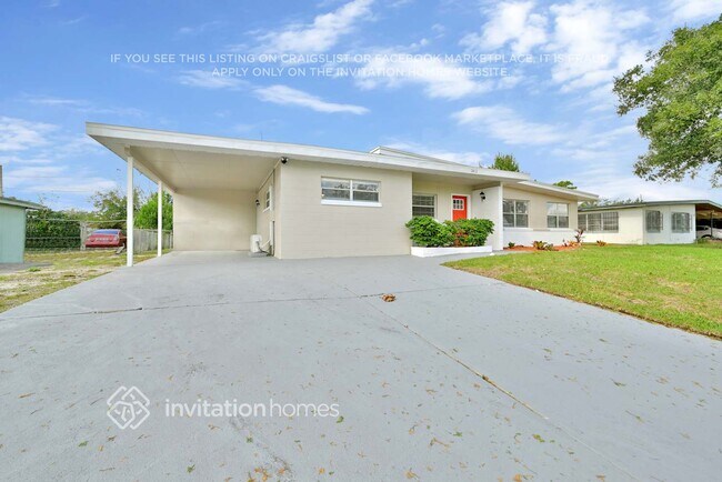 Foto del edificio - 2412 Martinwood Dr