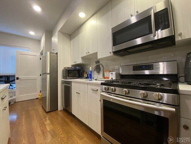 Foto del edificio - 1 Everett St