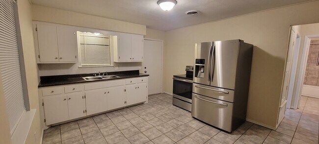 Foto del edificio - 1130 16th St SE