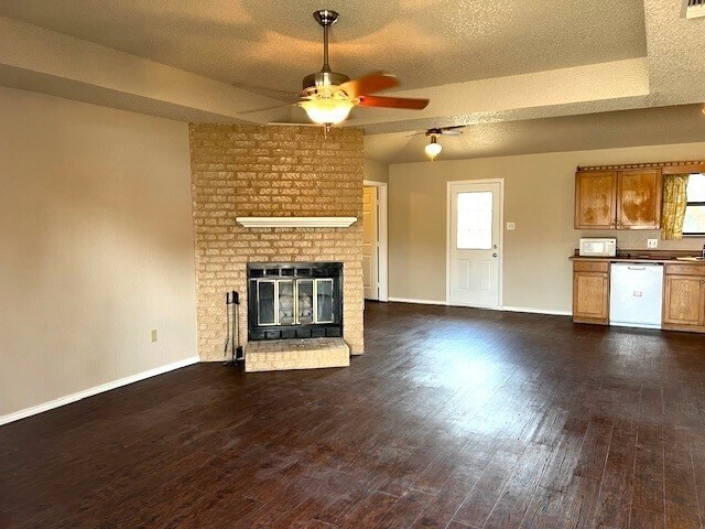 Foto del edificio - 624 Johnathon Ct