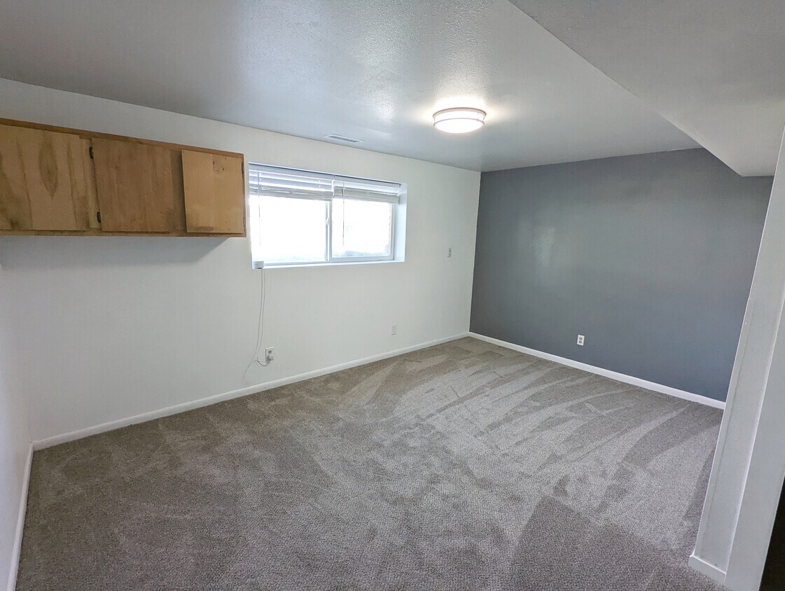 Living room - 1074 S 680 W