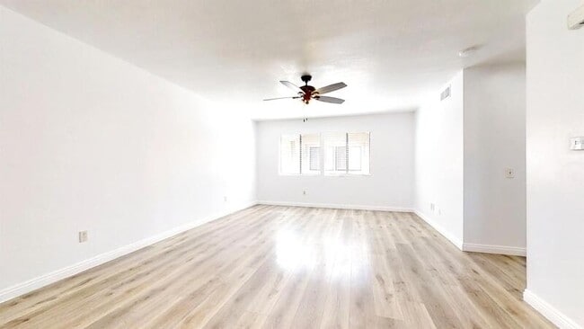 Building Photo - 20814 Seine Ave