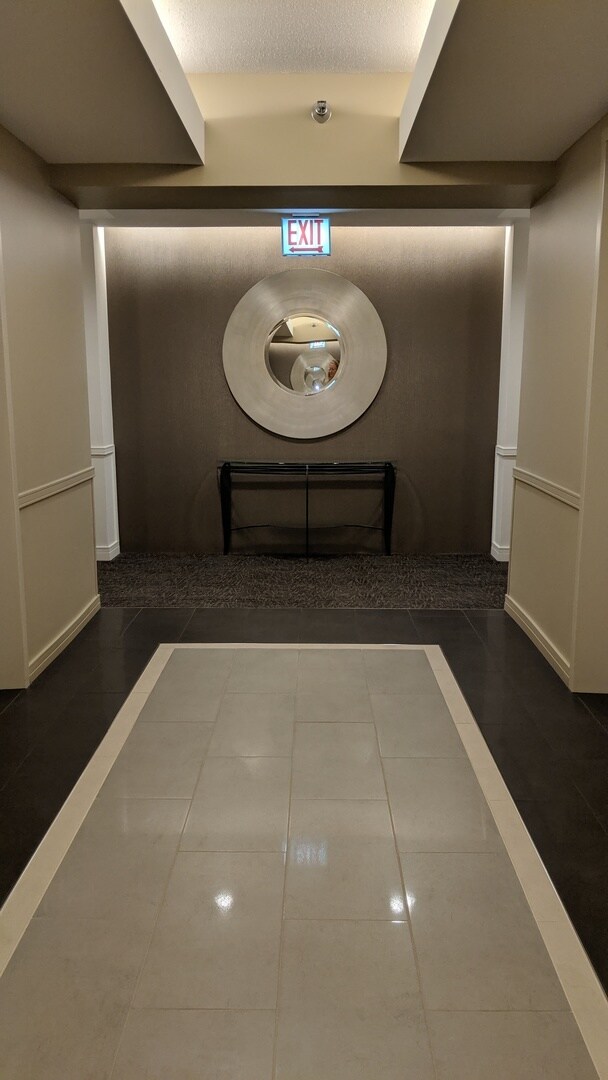 Foto del edificio - 512 N McClurg Ct