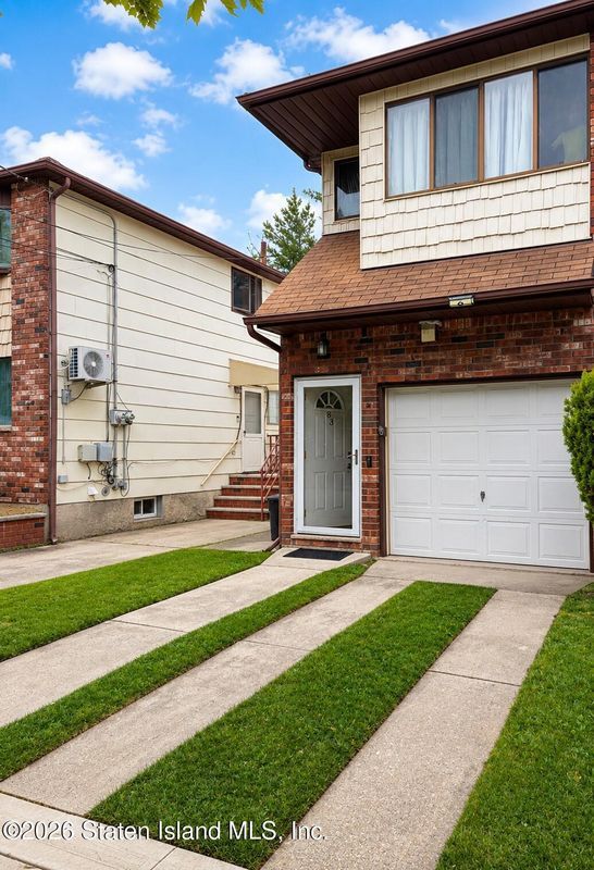 Building Photo - 83 Wilson Ave