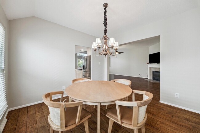 Foto del edificio - 18214 Olive Tree Ct
