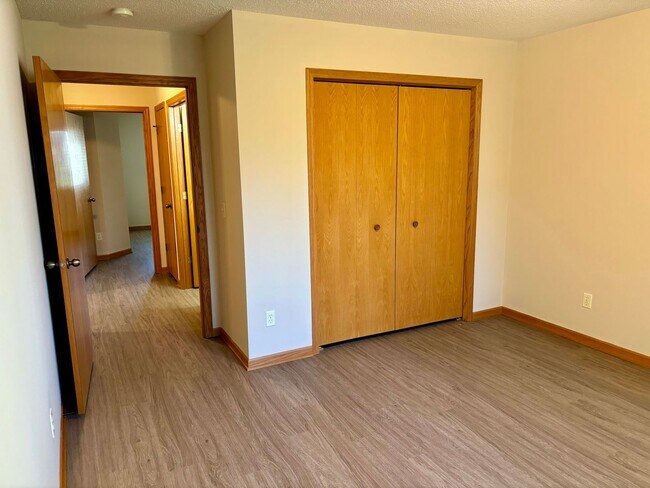 Foto del edificio - Updated One Level 2 Bedroom Townhome