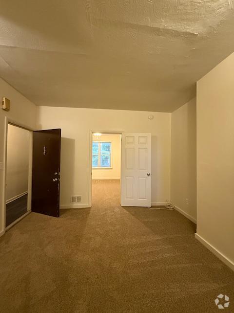 Building Photo - 5408 Kincaid St